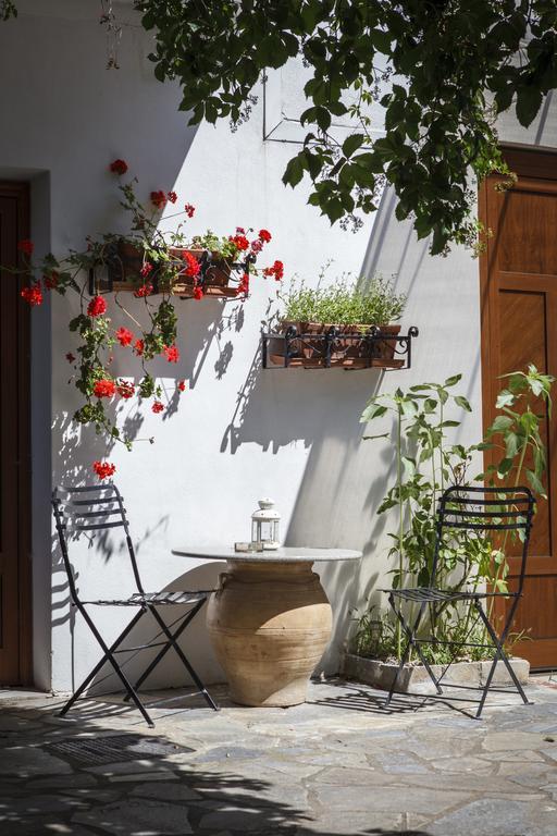 Seranides Boutique Hotel Kato Gatzea Eksteriør bilde